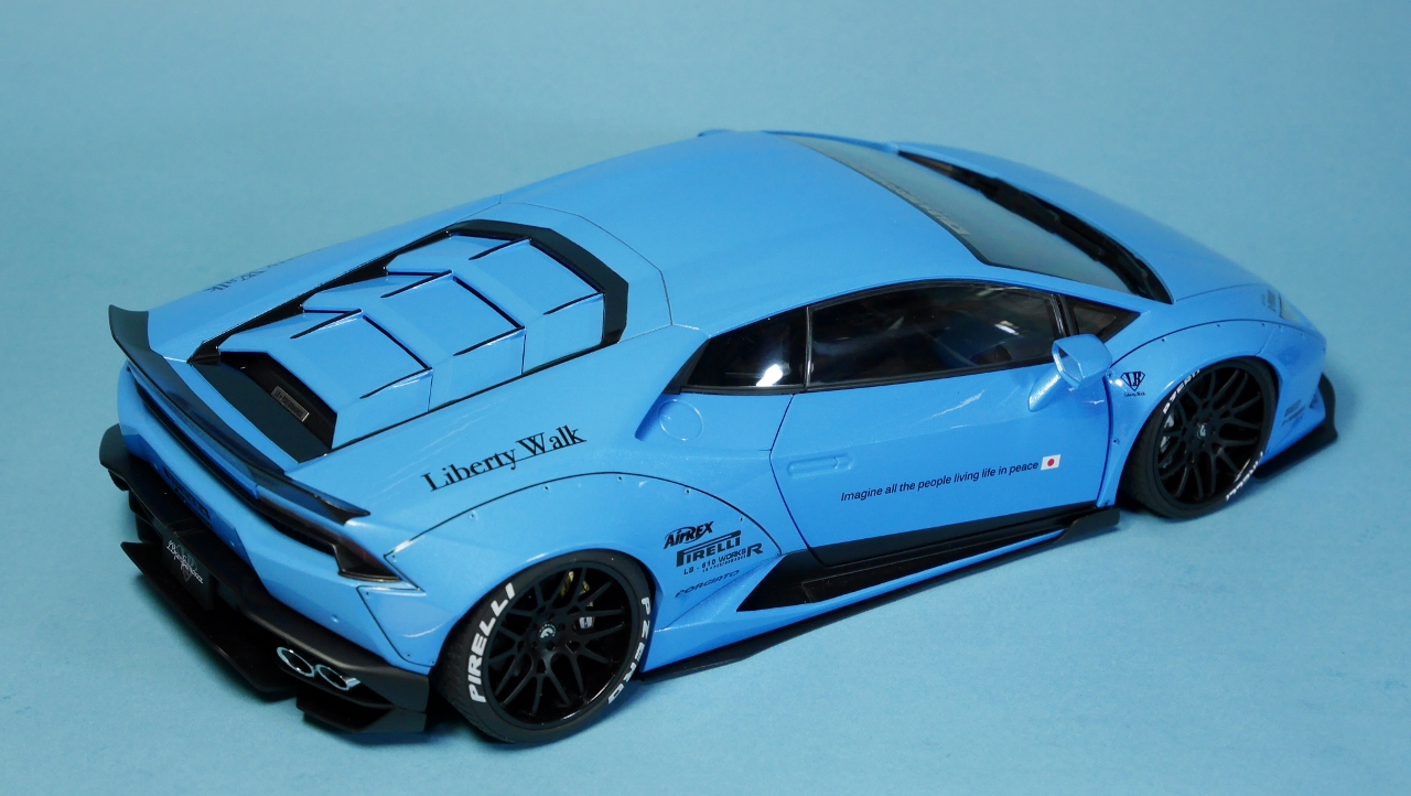 AUTOart 1/18 リバティーウォーク LB-WORKS ランボルギーニ ウラカン